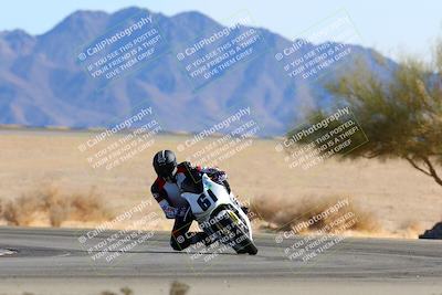 media/Jan-08-2022-SoCal Trackdays (Sat) [[1ec2777125]]/Turn 4 (1145am)/